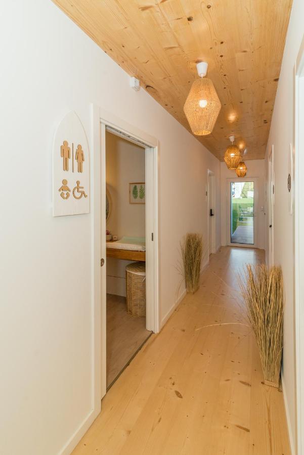 We Surf House Bed and Breakfast Figueira da Foz Exteriör bild