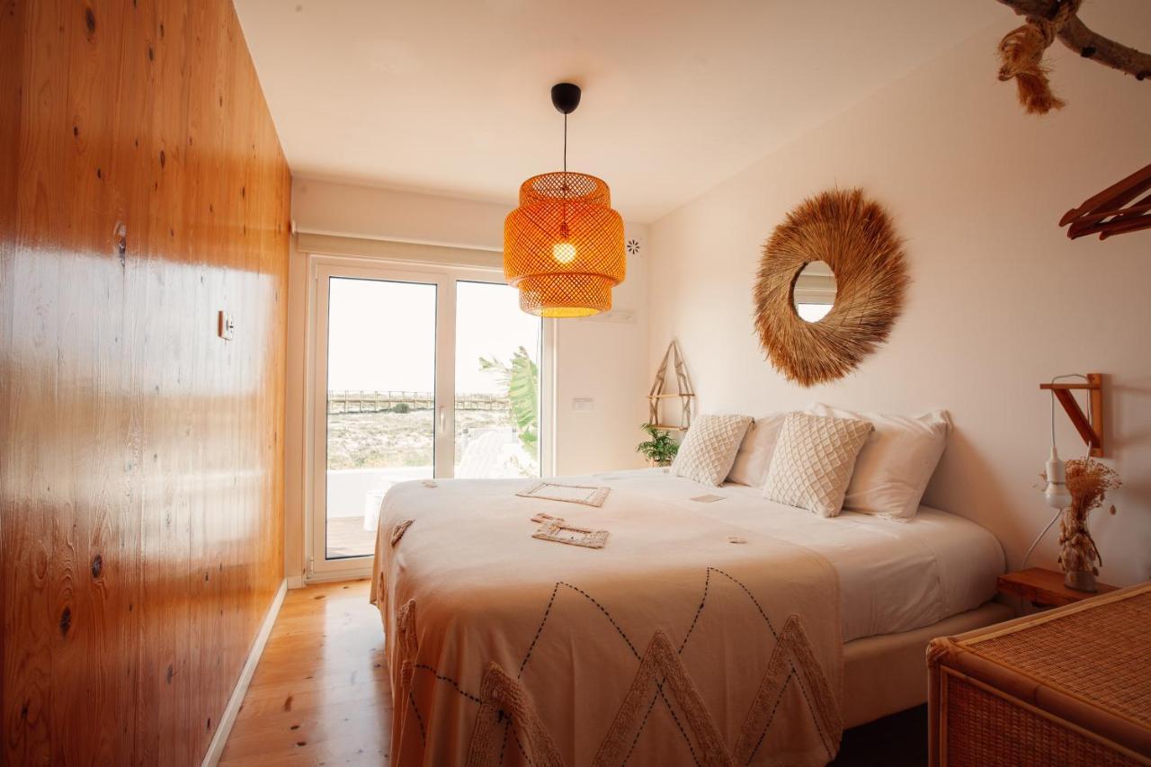 We Surf House Bed and Breakfast Figueira da Foz Exteriör bild