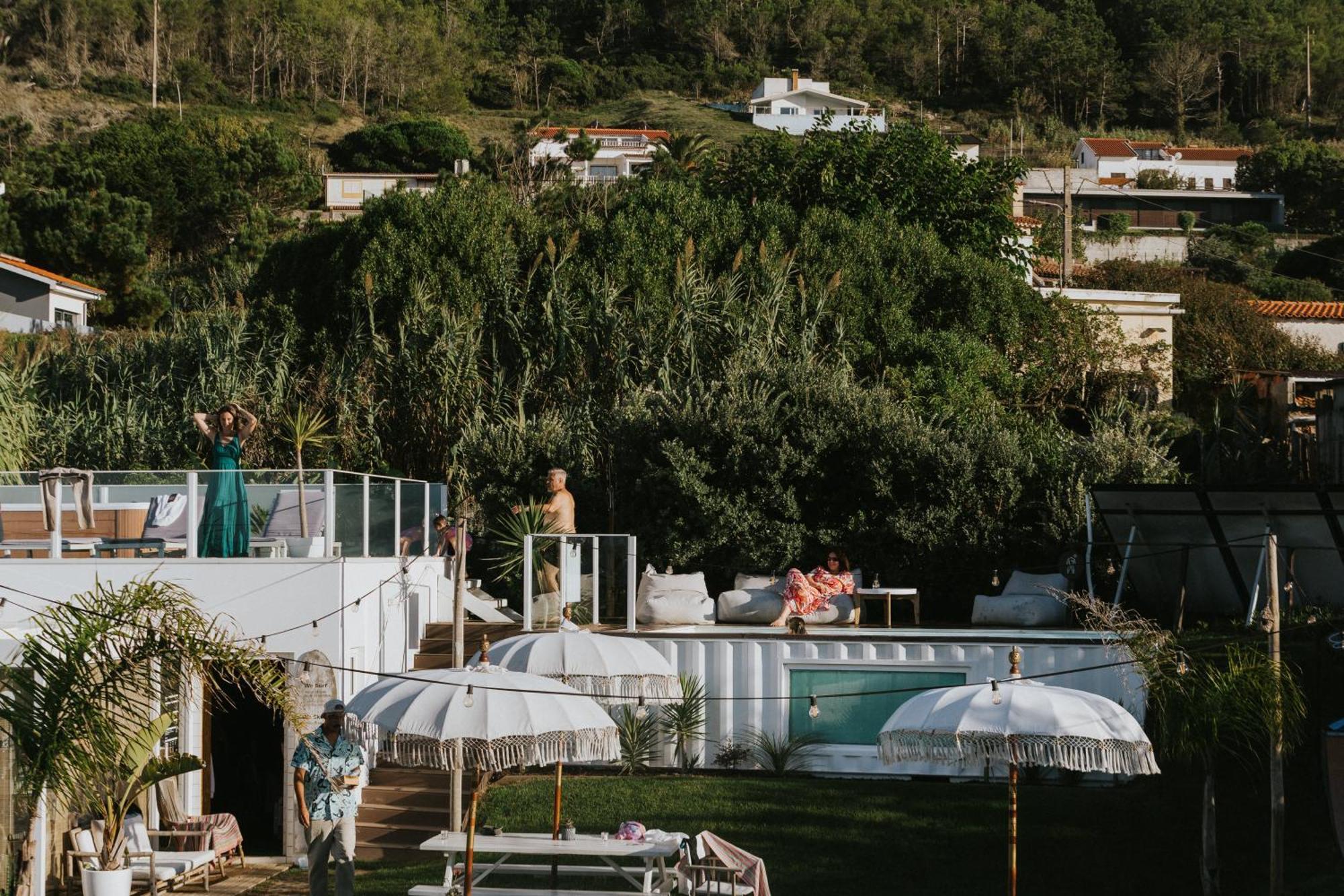 We Surf House Bed and Breakfast Figueira da Foz Exteriör bild