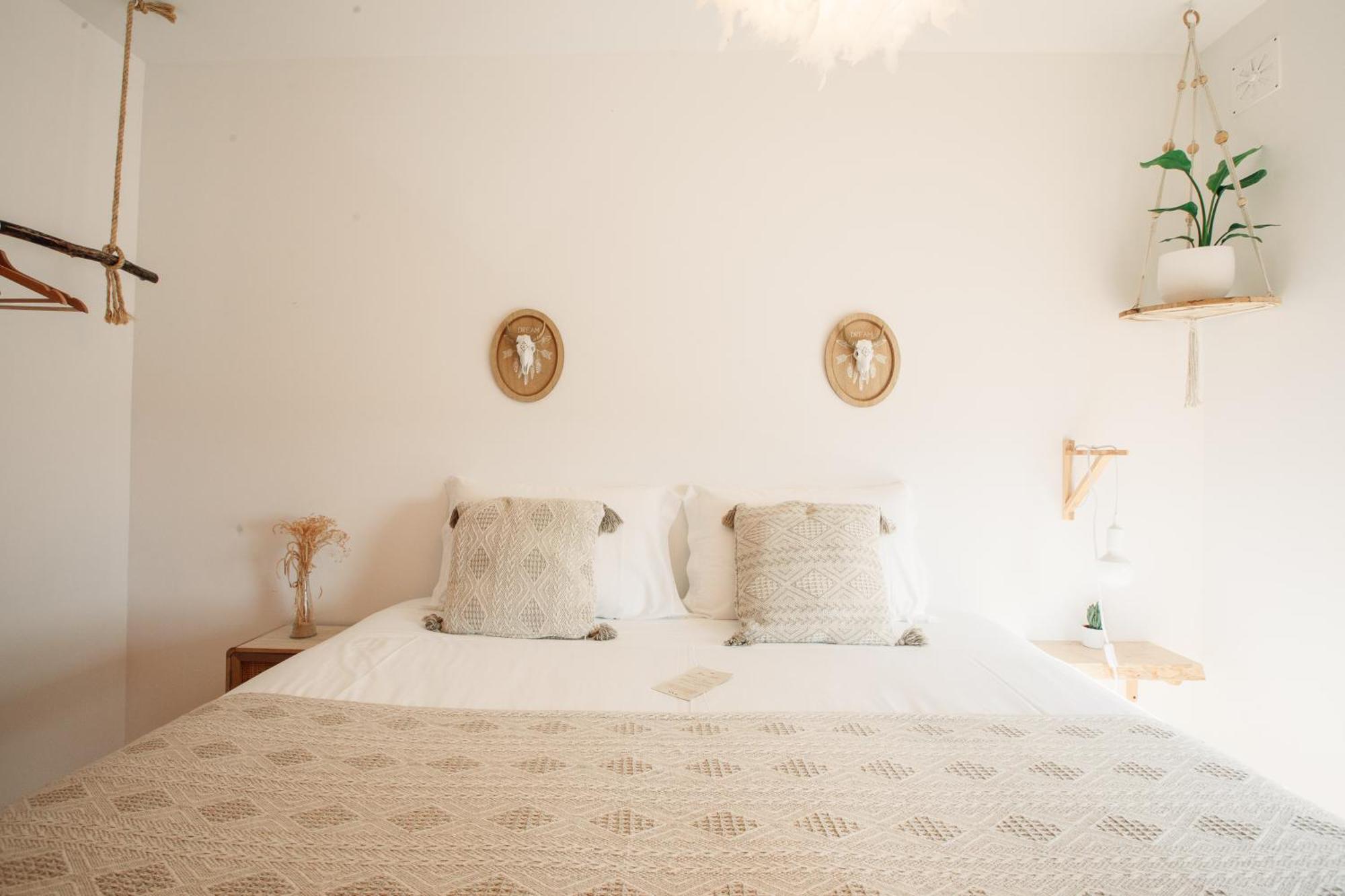 We Surf House Bed and Breakfast Figueira da Foz Exteriör bild